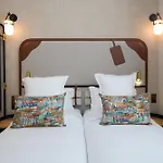 Hotel Hiro Paris