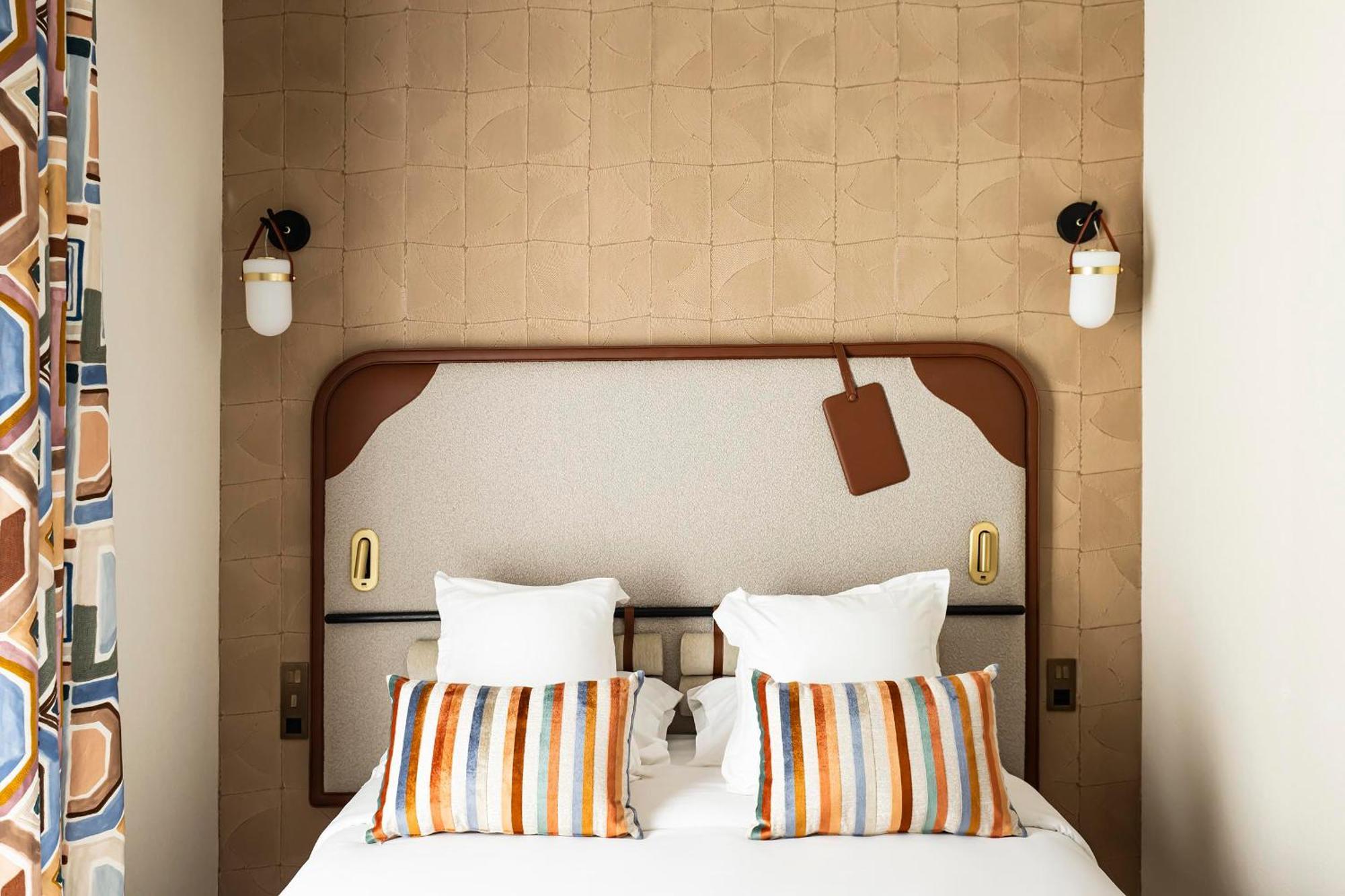Hiro 4* Paris
