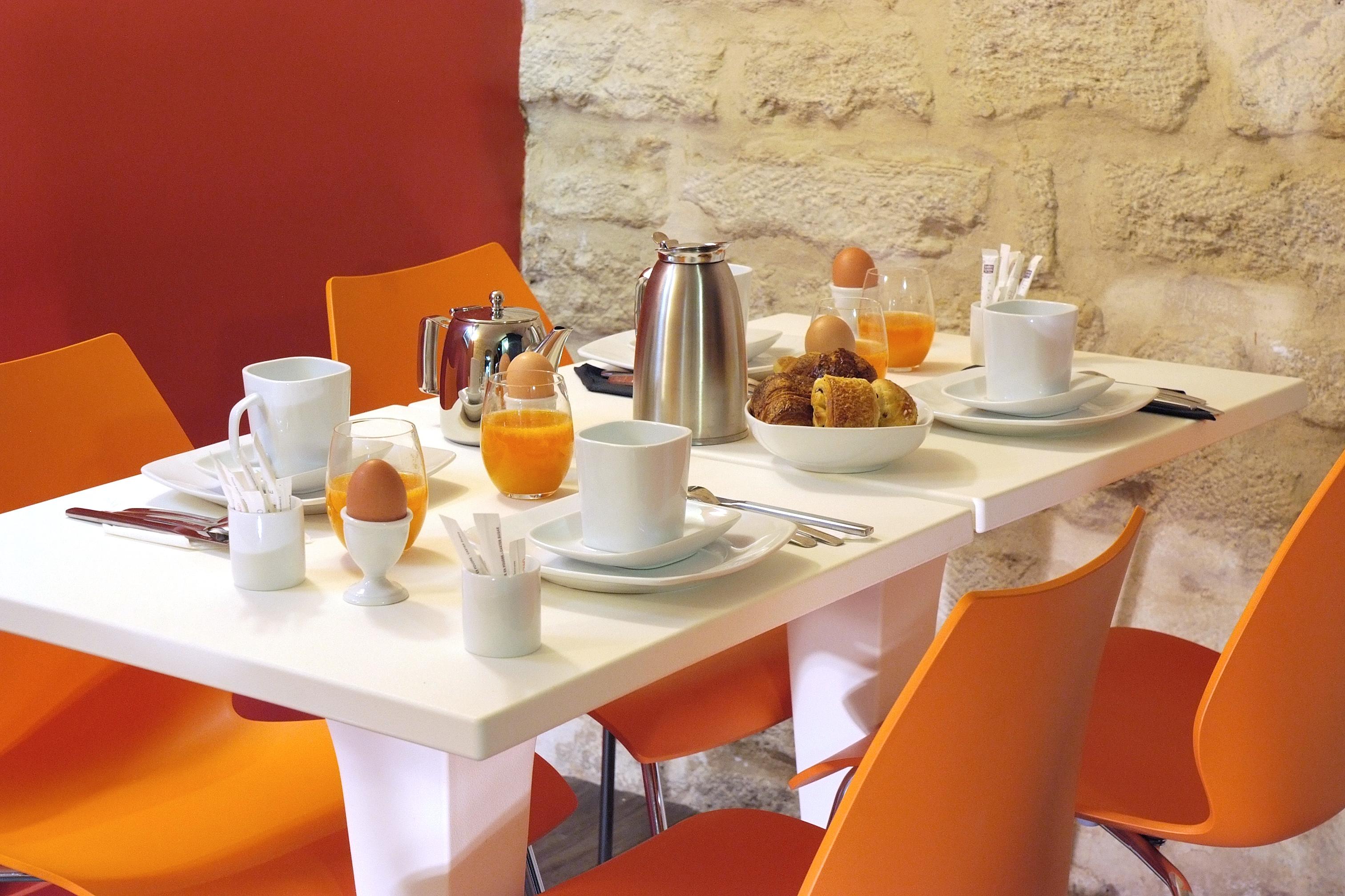 Hôtel Tivoli Hotel 4*